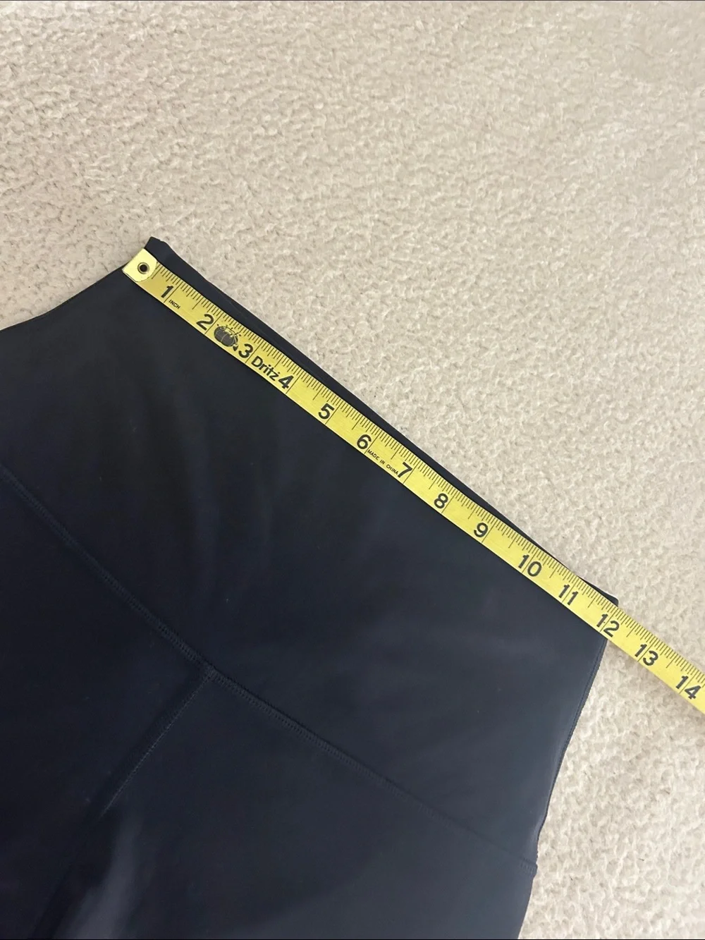 Lululemon Align Super High Rise Shorts 10” Black Size 8